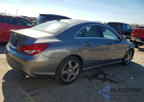 2014 Mercedes-Benz Cla 250 z USA, uszkodzony, nr VIN WDDSJ4EBXEN070810